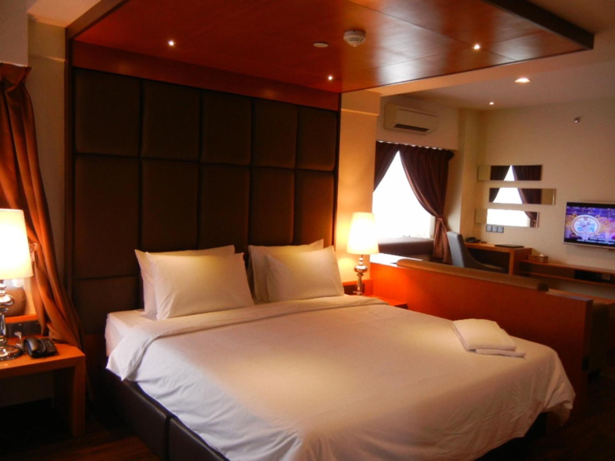 קוטה קינבלו C'Haya Hotel מראה חיצוני תמונה