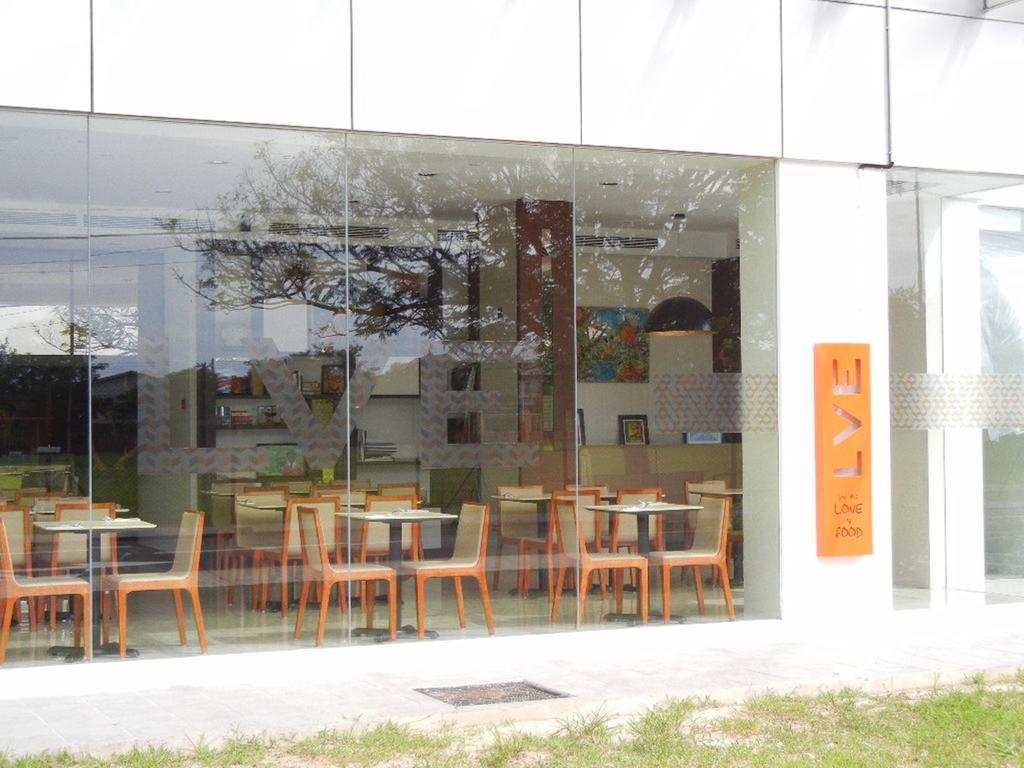 קוטה קינבלו C'Haya Hotel מראה חיצוני תמונה