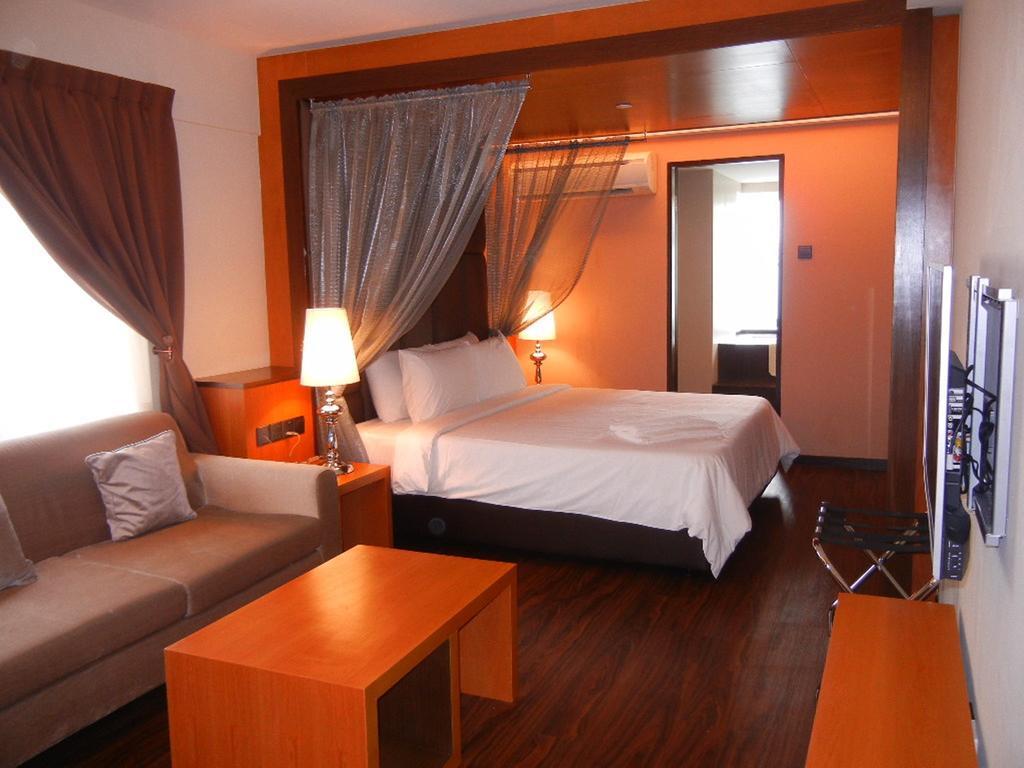 קוטה קינבלו C'Haya Hotel חדר תמונה