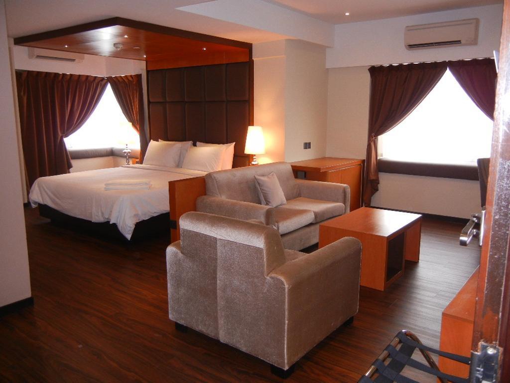 קוטה קינבלו C'Haya Hotel חדר תמונה