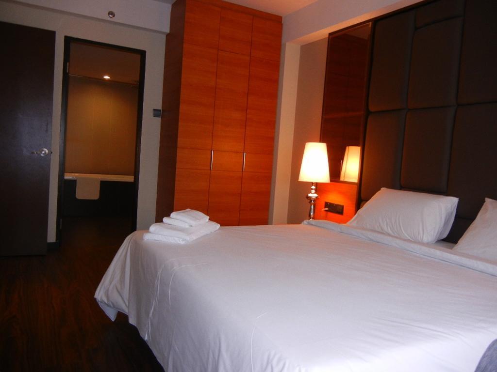 קוטה קינבלו C'Haya Hotel חדר תמונה